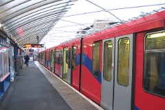 London Limehouse Station